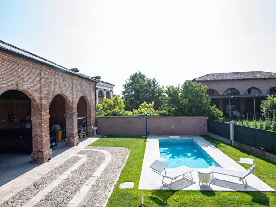 Immagine 1 di Rustico / casale in vendita  in Via Gambina a Este