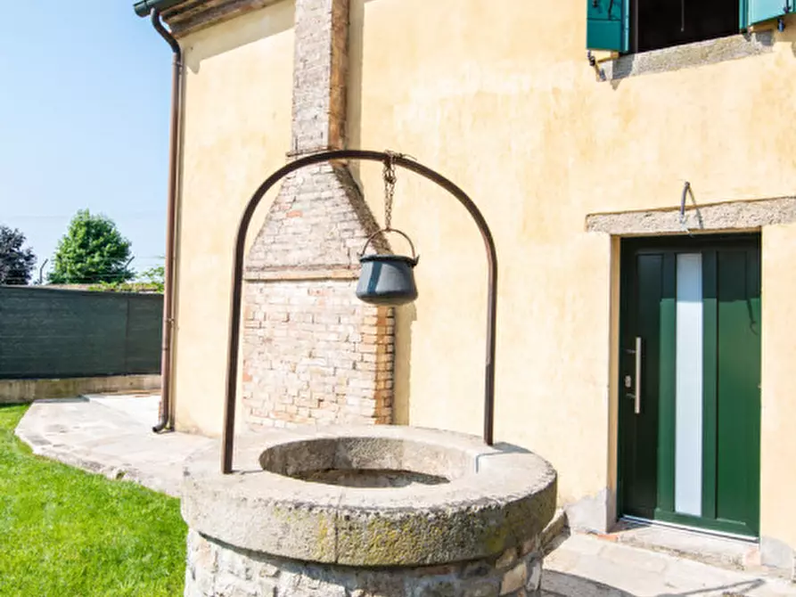 Immagine 27 di Rustico / casale in vendita  in Via Gambina a Este