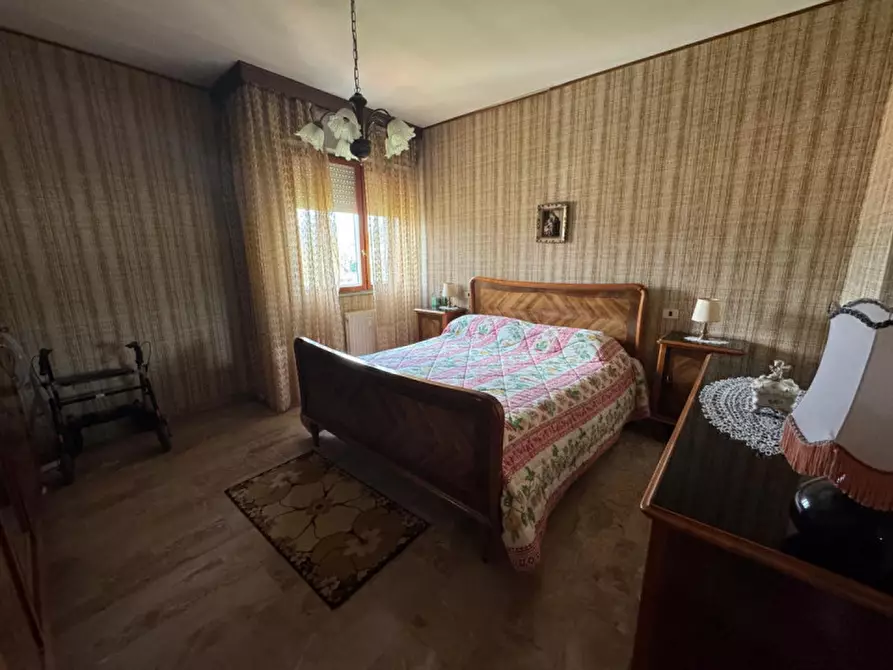 Immagine 18 di Appartamento in vendita  in via Nostra Signora del Monte a Savona