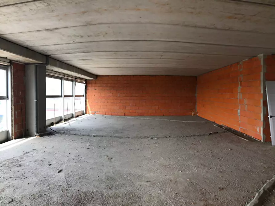 Immagine 7 di Ufficio in vendita  in Via Franciacorta 6 a Rovato