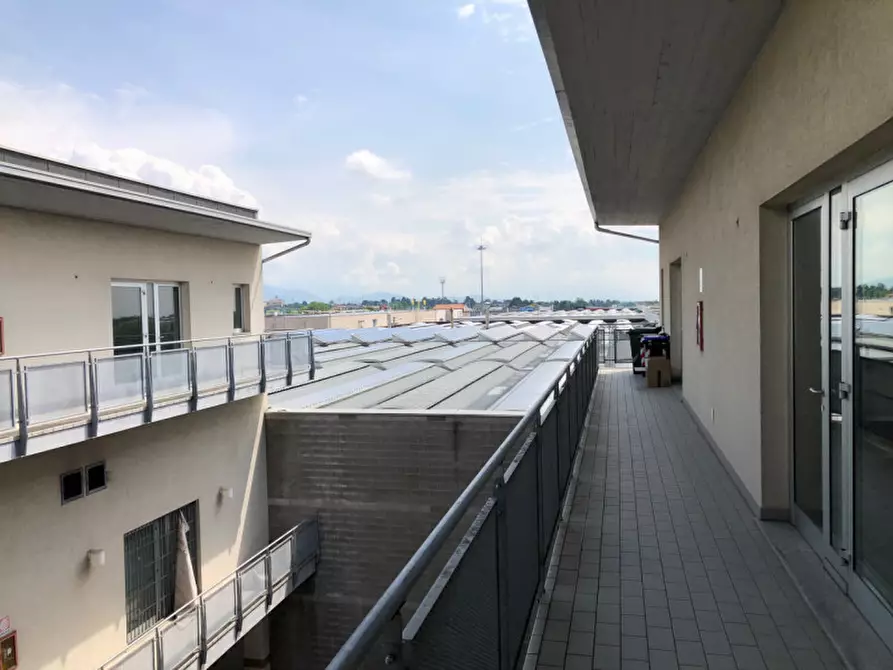 Immagine 10 di Ufficio in vendita  in Via Franciacorta 6 a Rovato