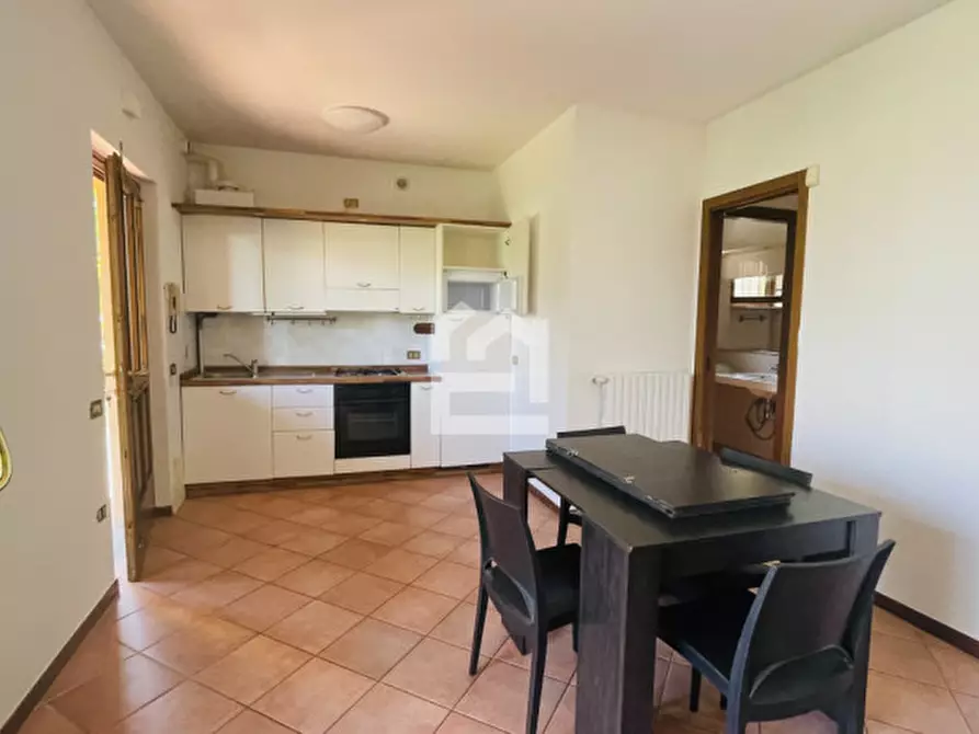 Immagine 4 di Appartamento in vendita  in Via Panoramica a Puegnago Sul Garda