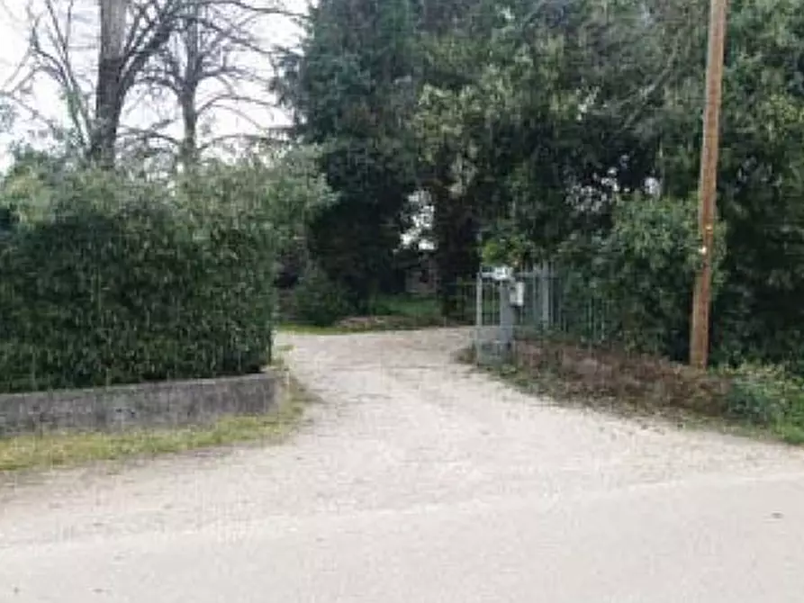 Immagine 6 di Laboratorio in vendita  in Via Solagna, 5 a Trevignano