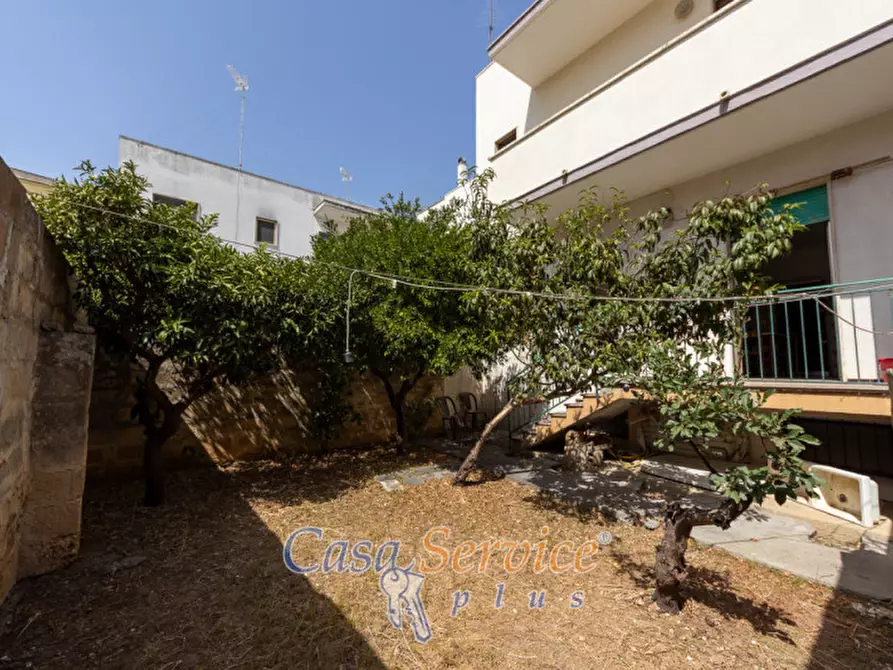 Immagine 28 di Appartamento in vendita  in Via Mariana Albina a Alezio