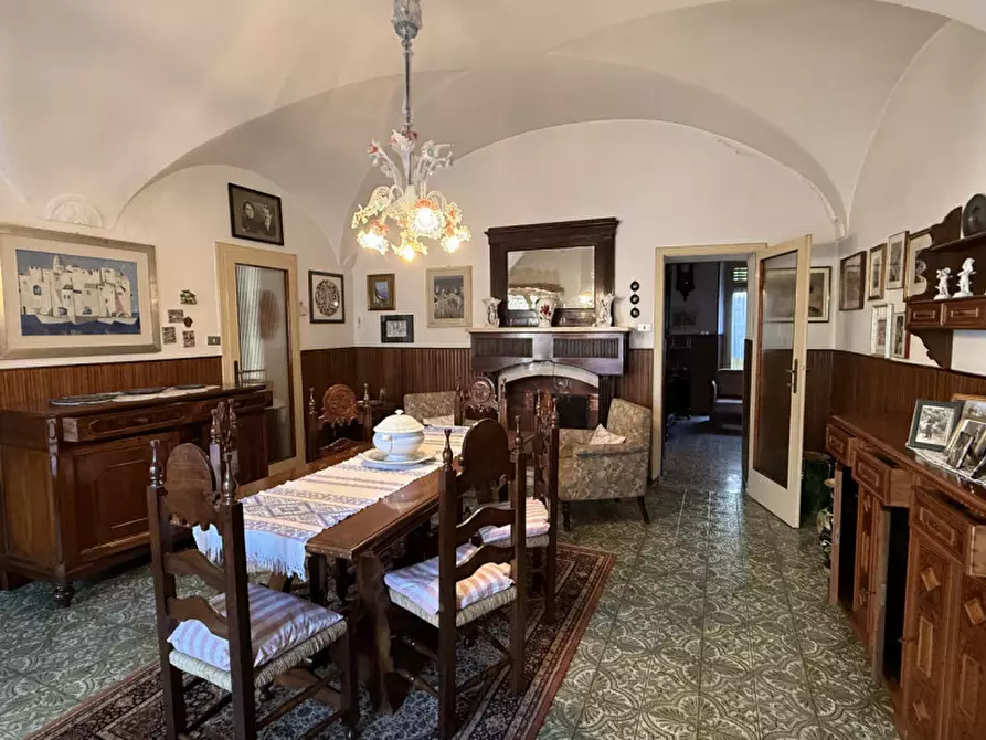 Immagine 3 di Casa indipendente in vendita  in piazza corlo a Lonato del Garda