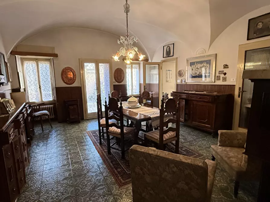 Immagine 4 di Casa indipendente in vendita  in piazza corlo a Lonato del Garda