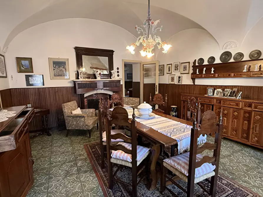 Immagine 5 di Casa indipendente in vendita  in piazza corlo a Lonato del Garda