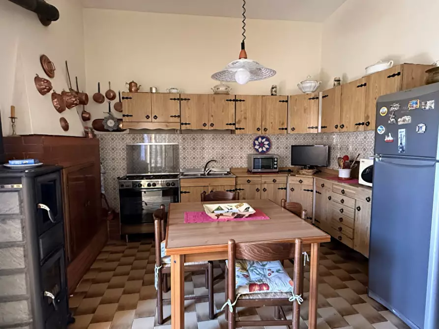 Immagine 6 di Casa indipendente in vendita  in piazza corlo a Lonato del Garda