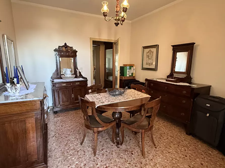 Immagine 8 di Casa indipendente in vendita  in piazza corlo a Lonato del Garda