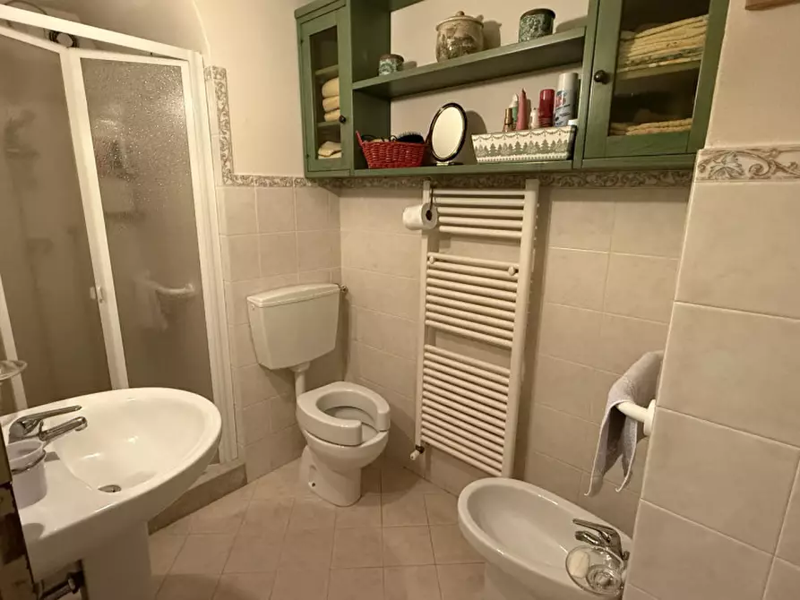 Immagine 9 di Casa indipendente in vendita  in piazza corlo a Lonato del Garda