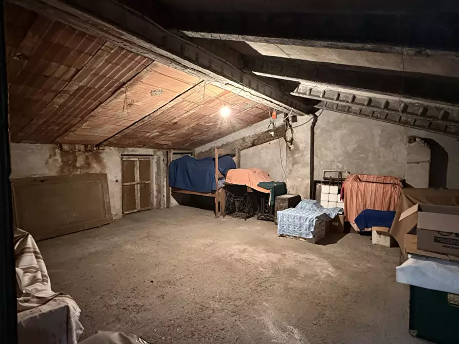 Immagine 28 di Casa indipendente in vendita  in piazza corlo a Lonato del Garda