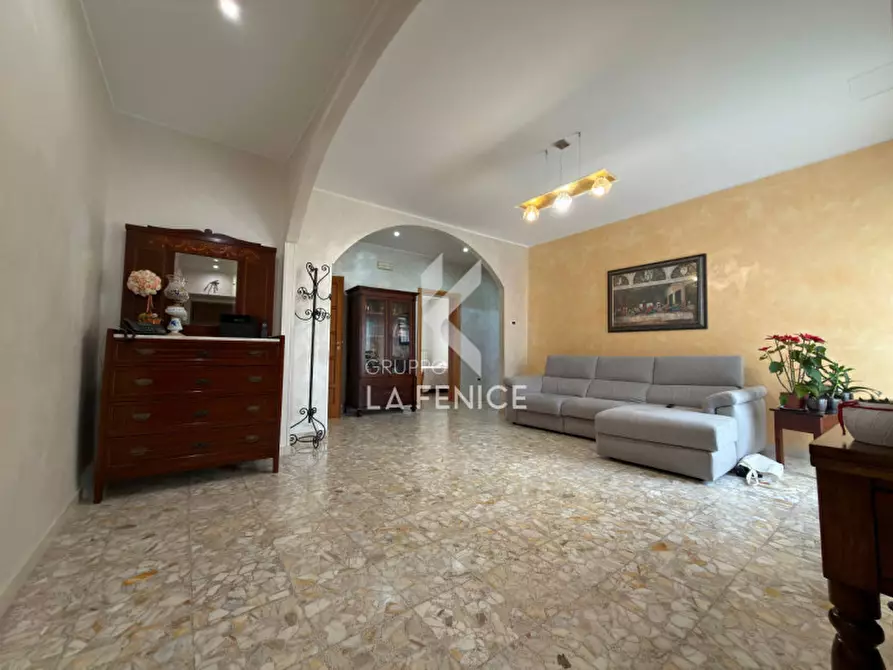 Immagine 1 di Appartamento in vendita  in Via Edmondo De Amicis 19 a Martina Franca