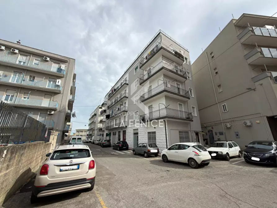 Immagine 3 di Appartamento in vendita  in Via Edmondo De Amicis 19 a Martina Franca