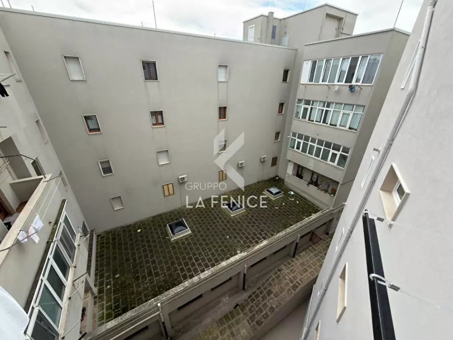 Immagine 15 di Appartamento in vendita  in Via Edmondo De Amicis 19 a Martina Franca