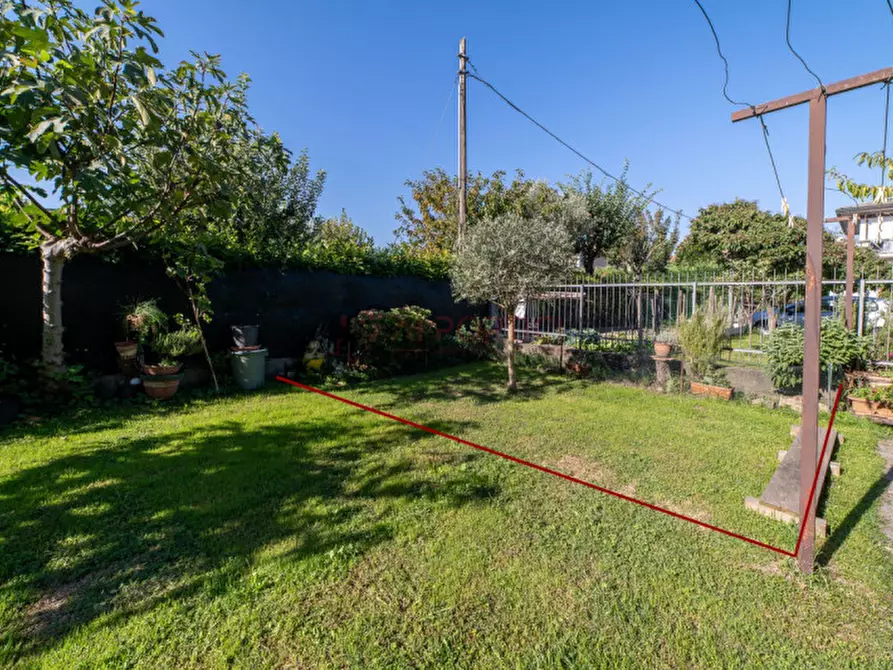 Immagine 18 di Appartamento in vendita  in Via Quattro Novembre a Piove Di Sacco