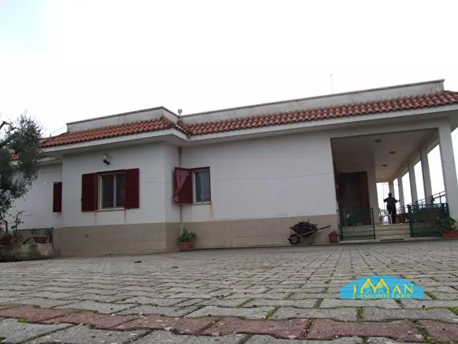 Immagine 25 di Villa in vendita  in Contrada Pascarosa a Ostuni