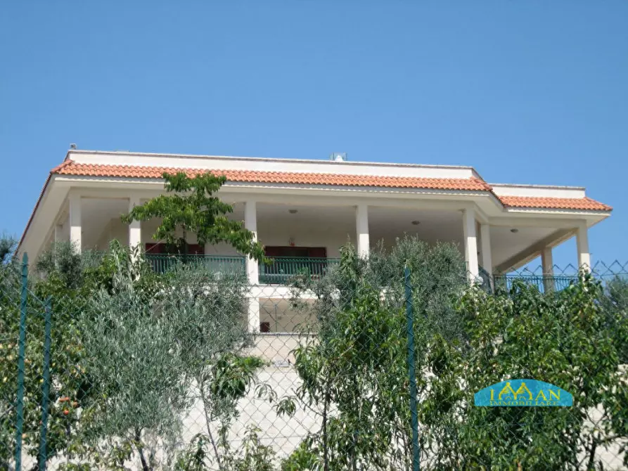 Immagine 27 di Villa in vendita  in Contrada Pascarosa a Ostuni