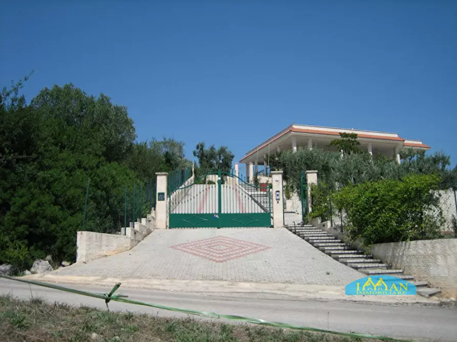Immagine 48 di Villa in vendita  in Contrada Pascarosa a Ostuni