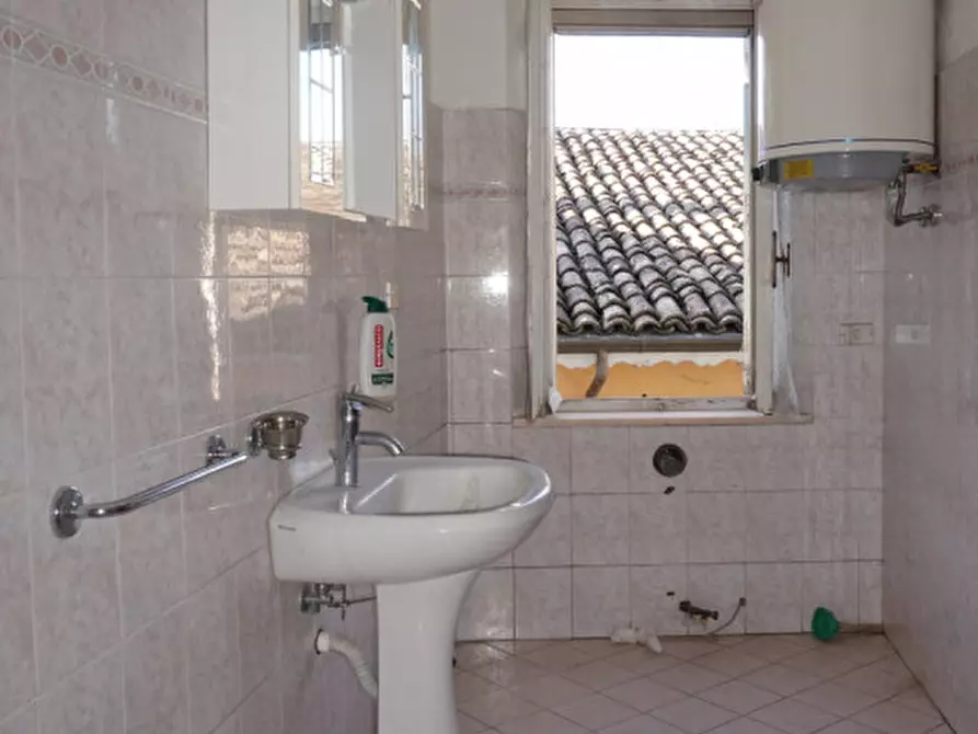 Immagine 14 di Appartamento in vendita  in VIA RIBOLI, 9 a Colorno