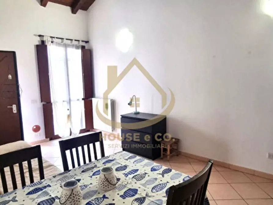 Immagine 3 di Appartamento in vendita  in Corso Genova a Vigevano