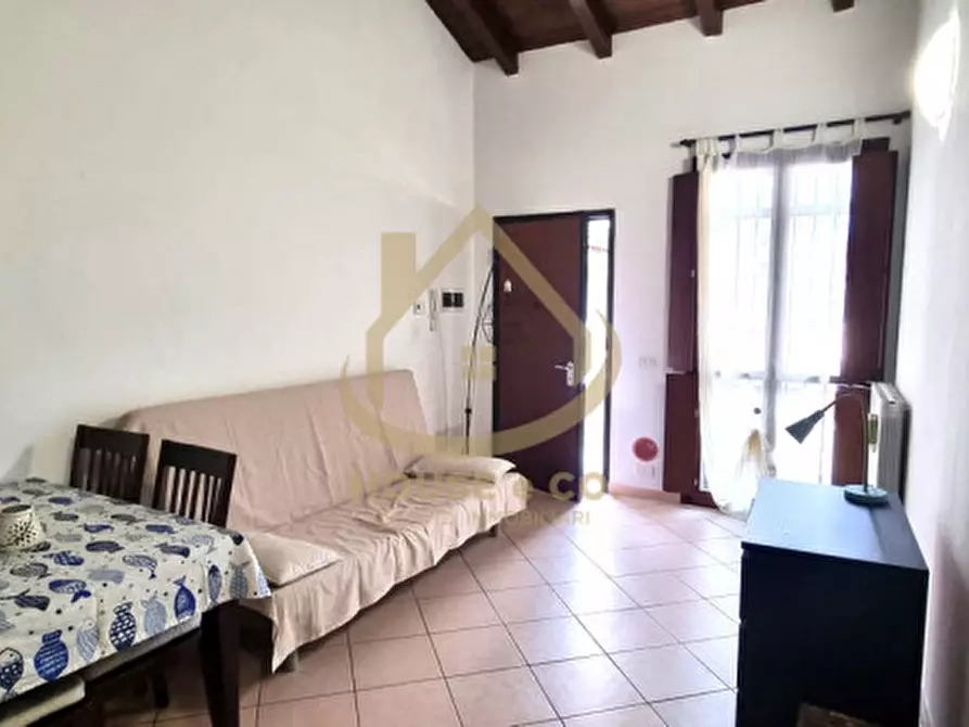 Immagine 4 di Appartamento in vendita  in Corso Genova a Vigevano