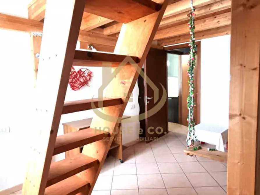 Immagine 10 di Appartamento in vendita  in Corso Genova a Vigevano