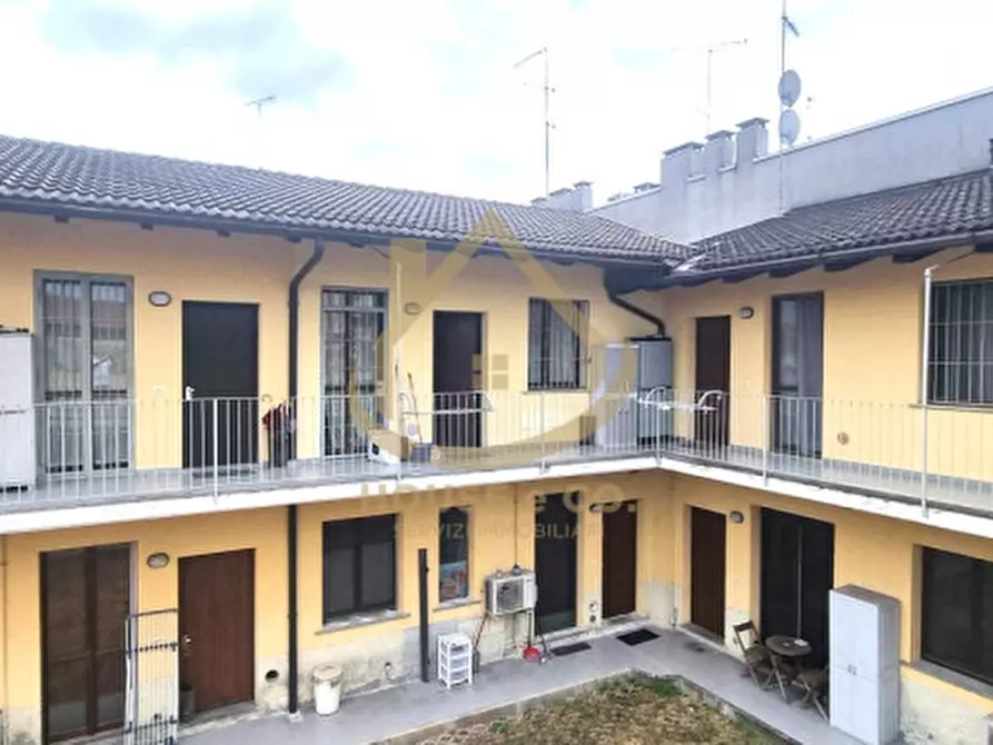 Immagine 13 di Appartamento in vendita  in Corso Genova a Vigevano