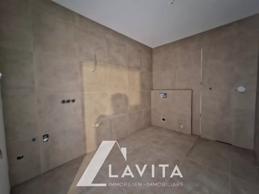 Immagine 8 di Appartamento in vendita  in via dei molini a Termeno Sulla Strada Del Vino .Tramin An Der.