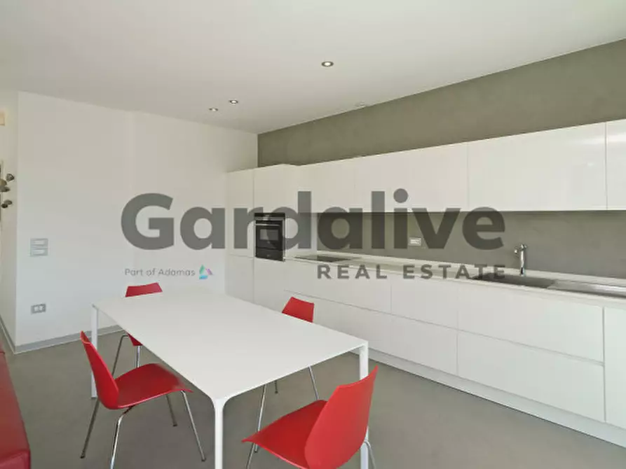 Immagine 13 di Appartamento in vendita  in Via Catullo 16 a Lonato del Garda