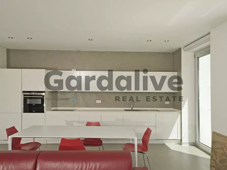 Immagine 14 di Appartamento in vendita  in Via Catullo 16 a Lonato del Garda