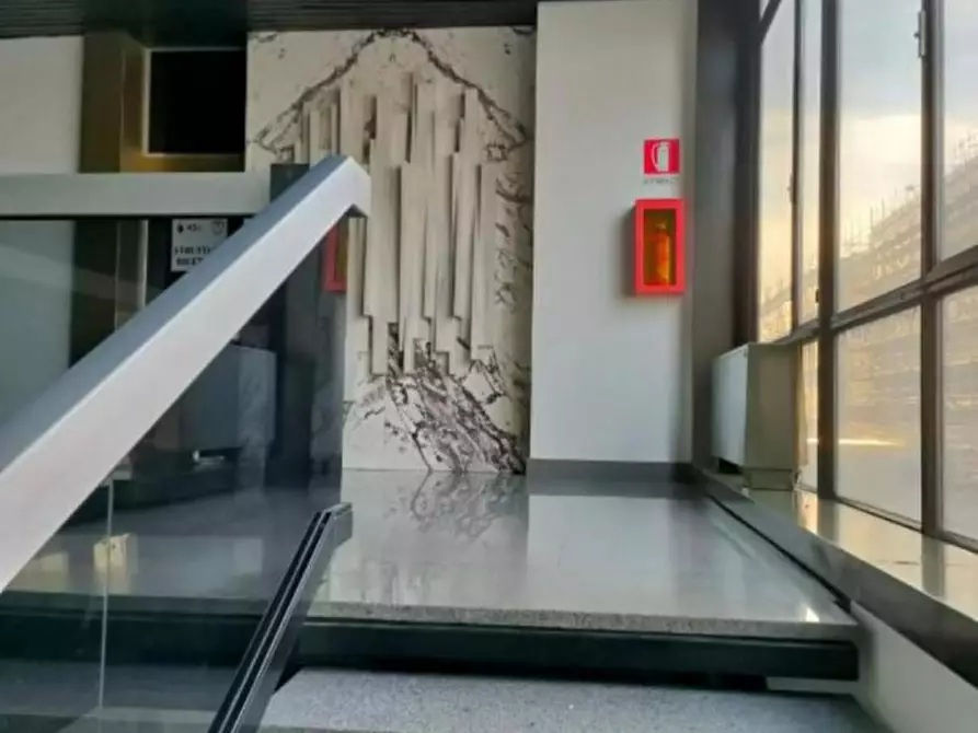 Immagine 8 di Monolocale in vendita  in Corso Svizzera 185 bis a Torino