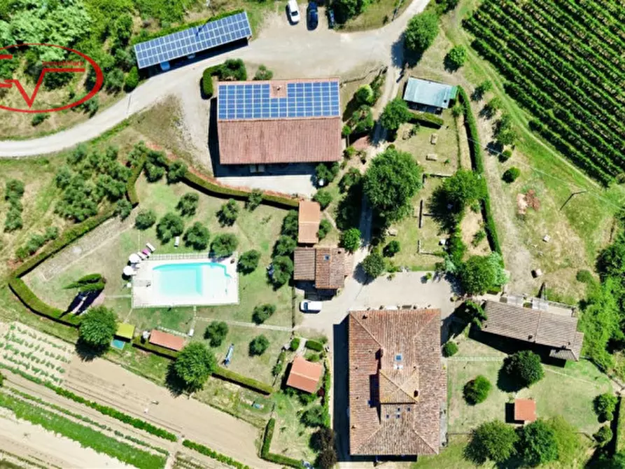 Immagine 7 di Villa in vendita  in Cicogna a Terranuova Bracciolini