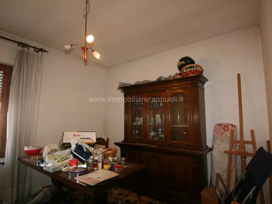 Immagine 7 di Villetta a schiera in vendita  a Torrita Di Siena