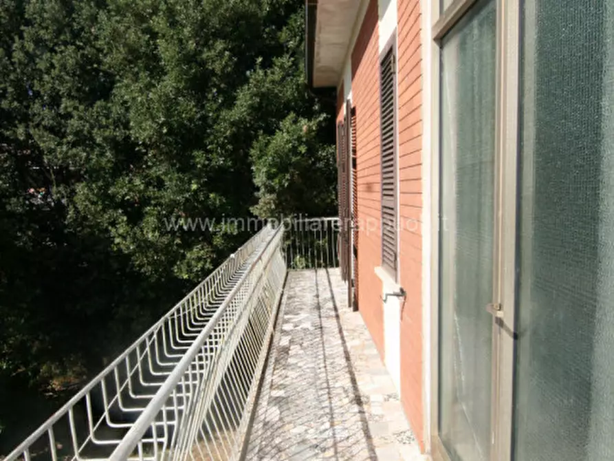 Immagine 11 di Villetta a schiera in vendita  a Torrita Di Siena