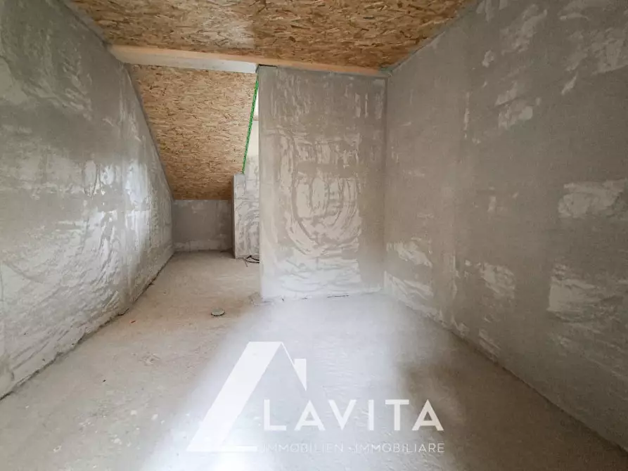 Immagine 14 di Attico in vendita  in via dei Molini a Termeno Sulla Strada Del Vino .Tramin An Der.