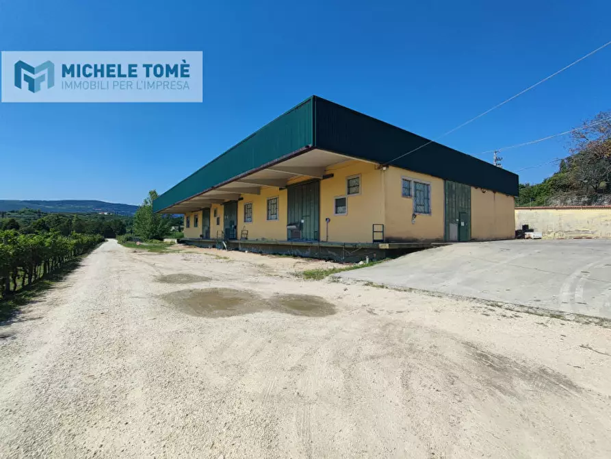 Immagine 11 di Capannone industriale in affitto  in Via Don Cesare Biasi a San Pietro In Cariano