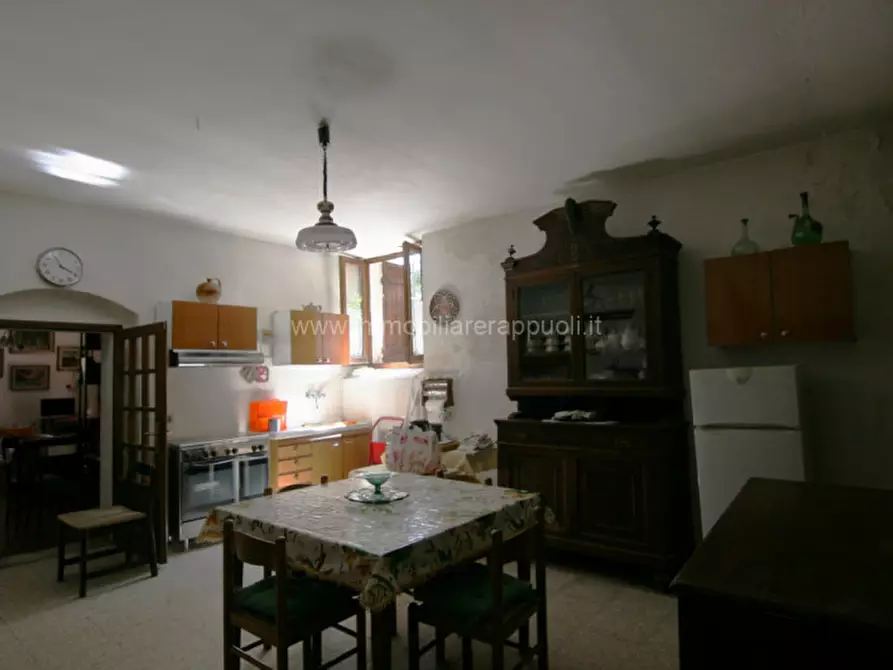 Immagine 2 di Appartamento in vendita  a Sinalunga