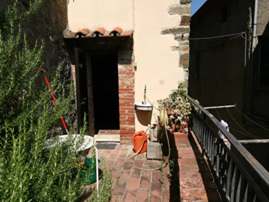 Immagine 9 di Appartamento in vendita  a Sinalunga