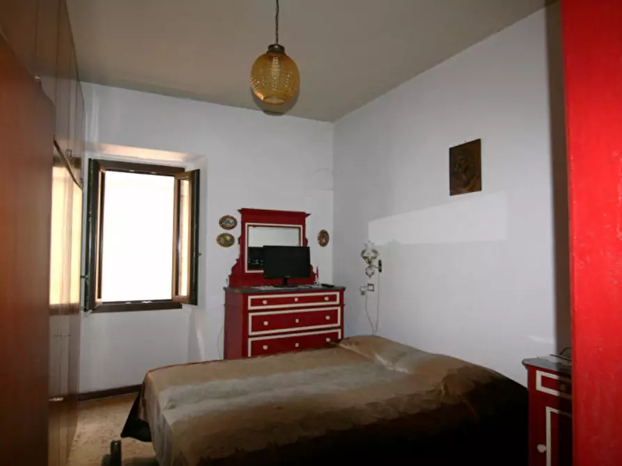 Immagine 12 di Appartamento in vendita  a Sinalunga