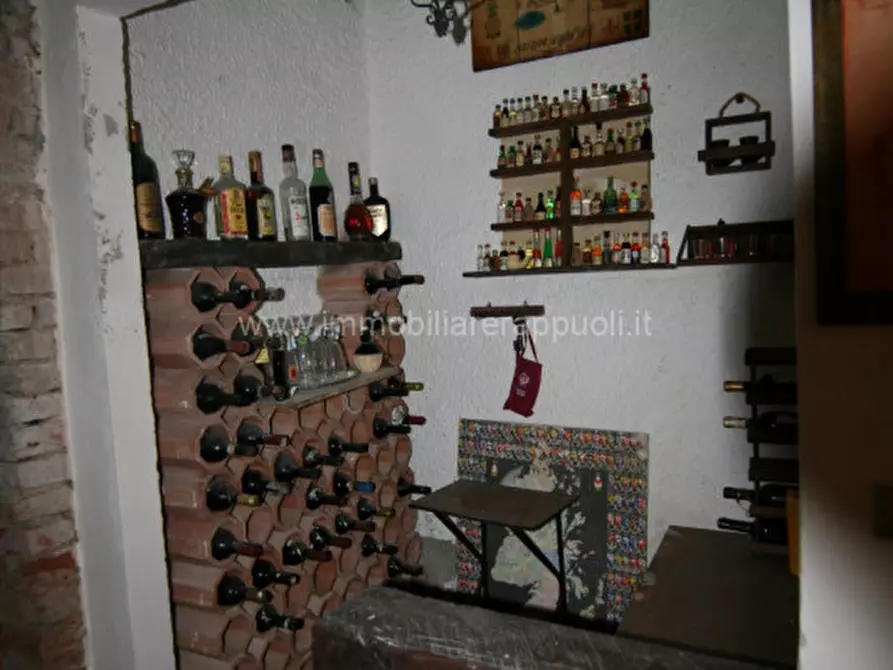 Immagine 18 di Appartamento in vendita  a Sinalunga