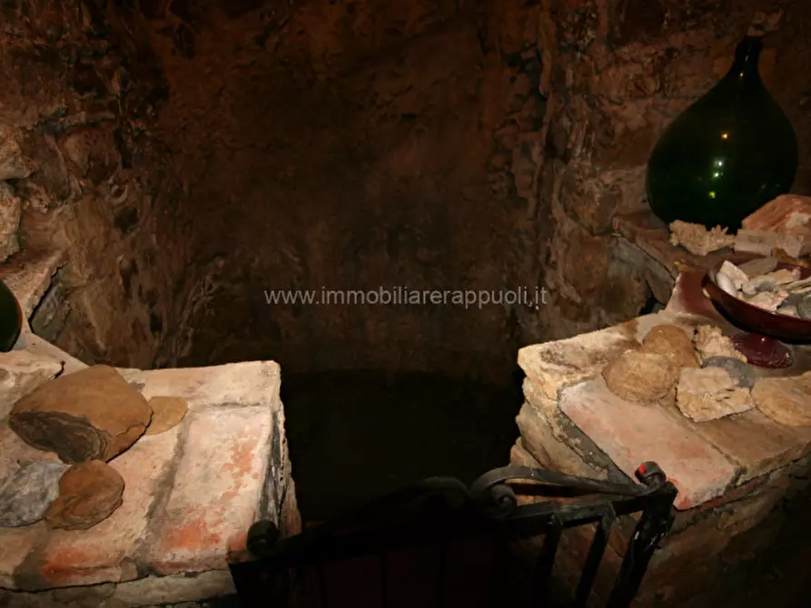 Immagine 20 di Appartamento in vendita  a Sinalunga