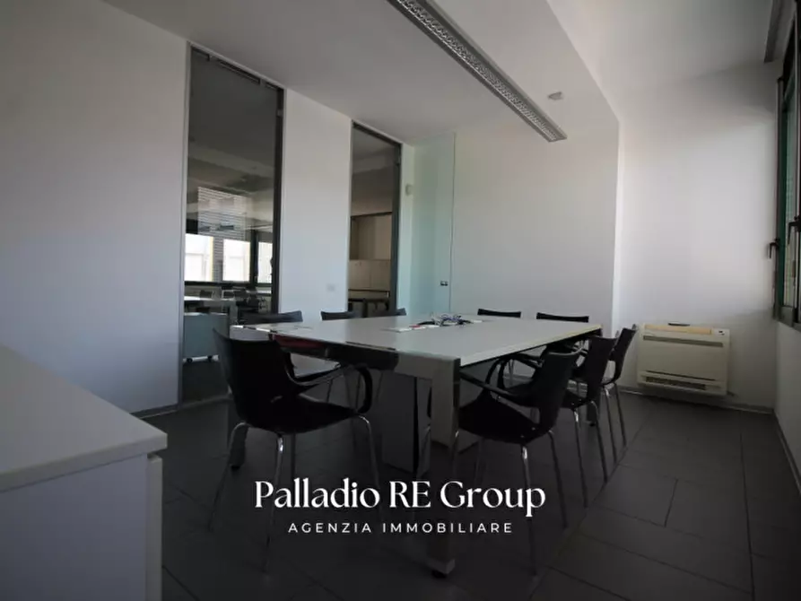 Immagine 11 di Ufficio in affitto  in via Largo Tiepolo a Creazzo