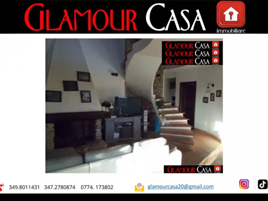 Immagine 2 di Villa in vendita  in Via Mar dei Sargassi a Pomezia