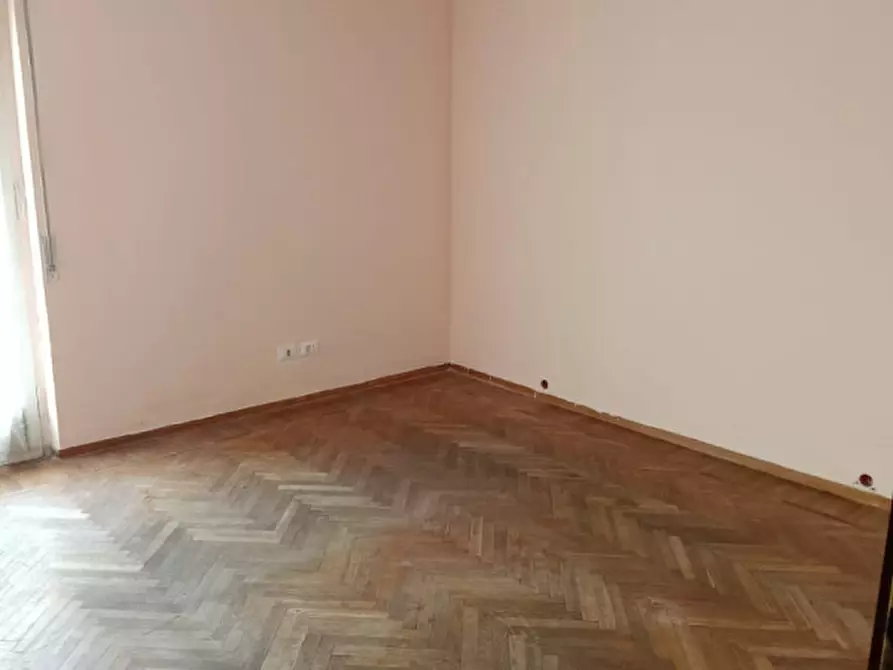 Immagine 11 di Appartamento in vendita  in Via Margotti a San Remo