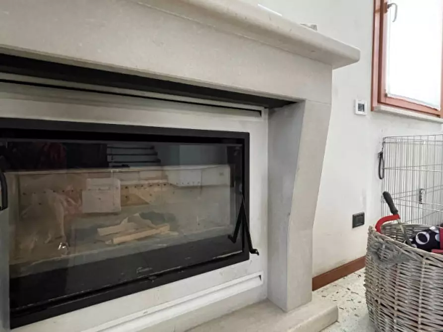 Immagine 16 di Casa bifamiliare in vendita  a Montebelluna