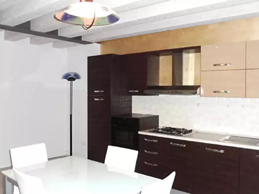 Immagine 4 di Villetta a schiera in vendita  in Via Roma a Sossano