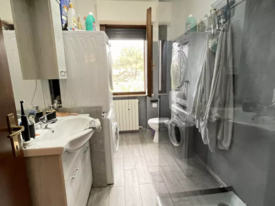 Immagine 11 di Appartamento in vendita  a Suzzara