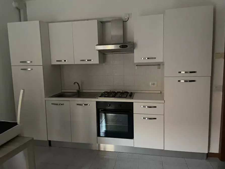 Immagine 3 di Appartamento in vendita  a Fano