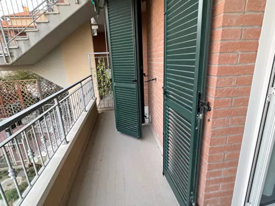 Immagine 21 di Appartamento in vendita  a Fano