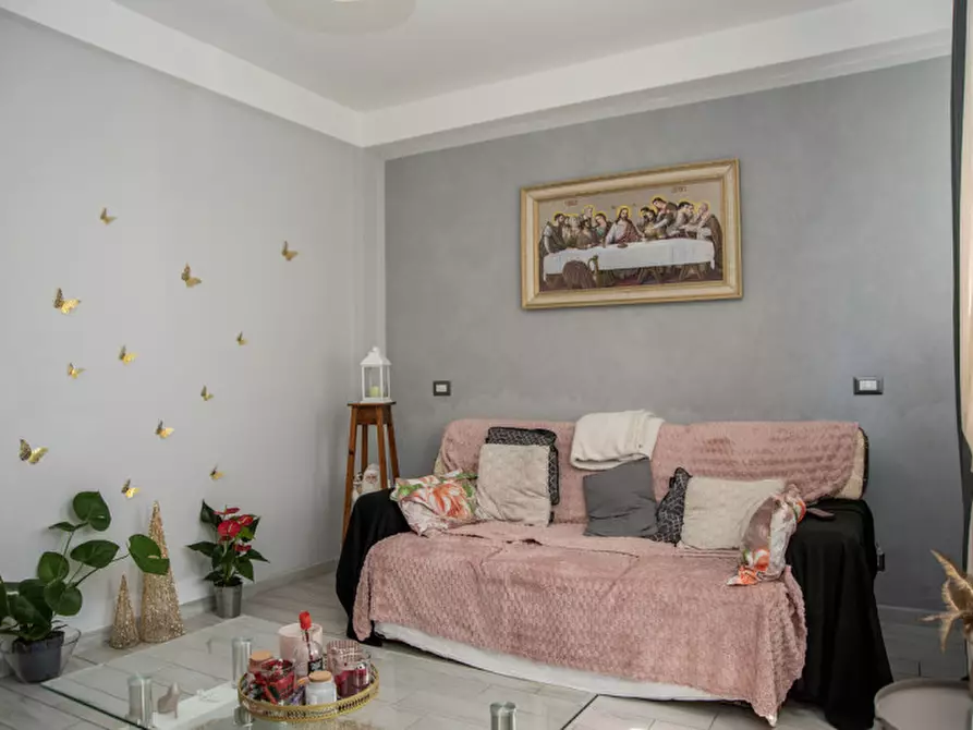 Immagine 3 di Villa in vendita  in Via Dora Baltea a Verona